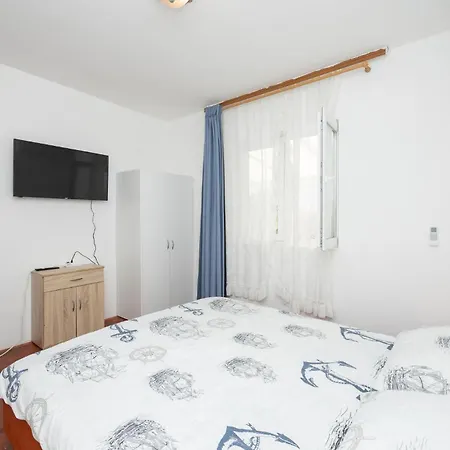 With Sea View I בית נופש Vinišće